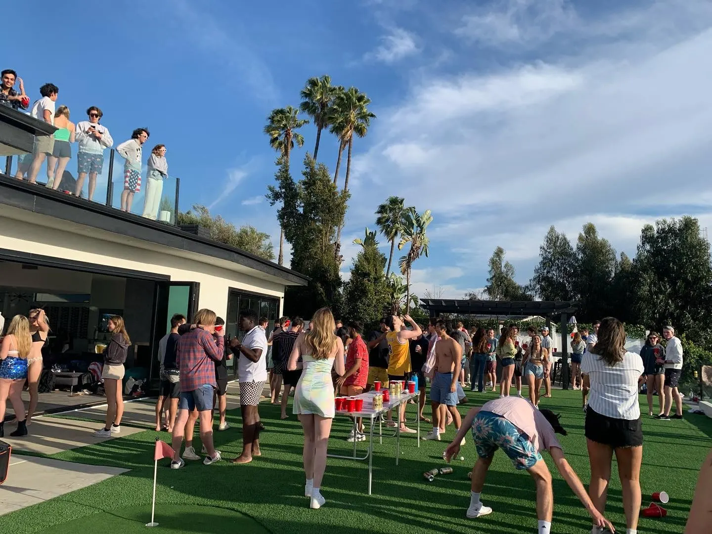 Shoutout to @asaprocky for letting us use his summer house this past weekend 🙌🏻