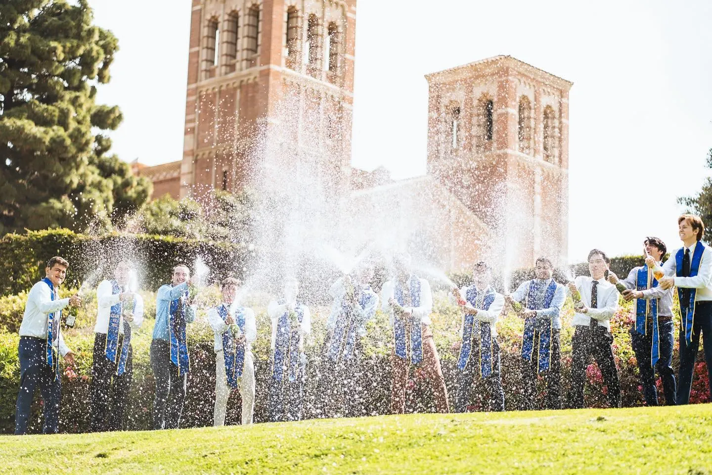 Looking good boys! Congrats to the graduating class of 2021. Excited to see you guys…