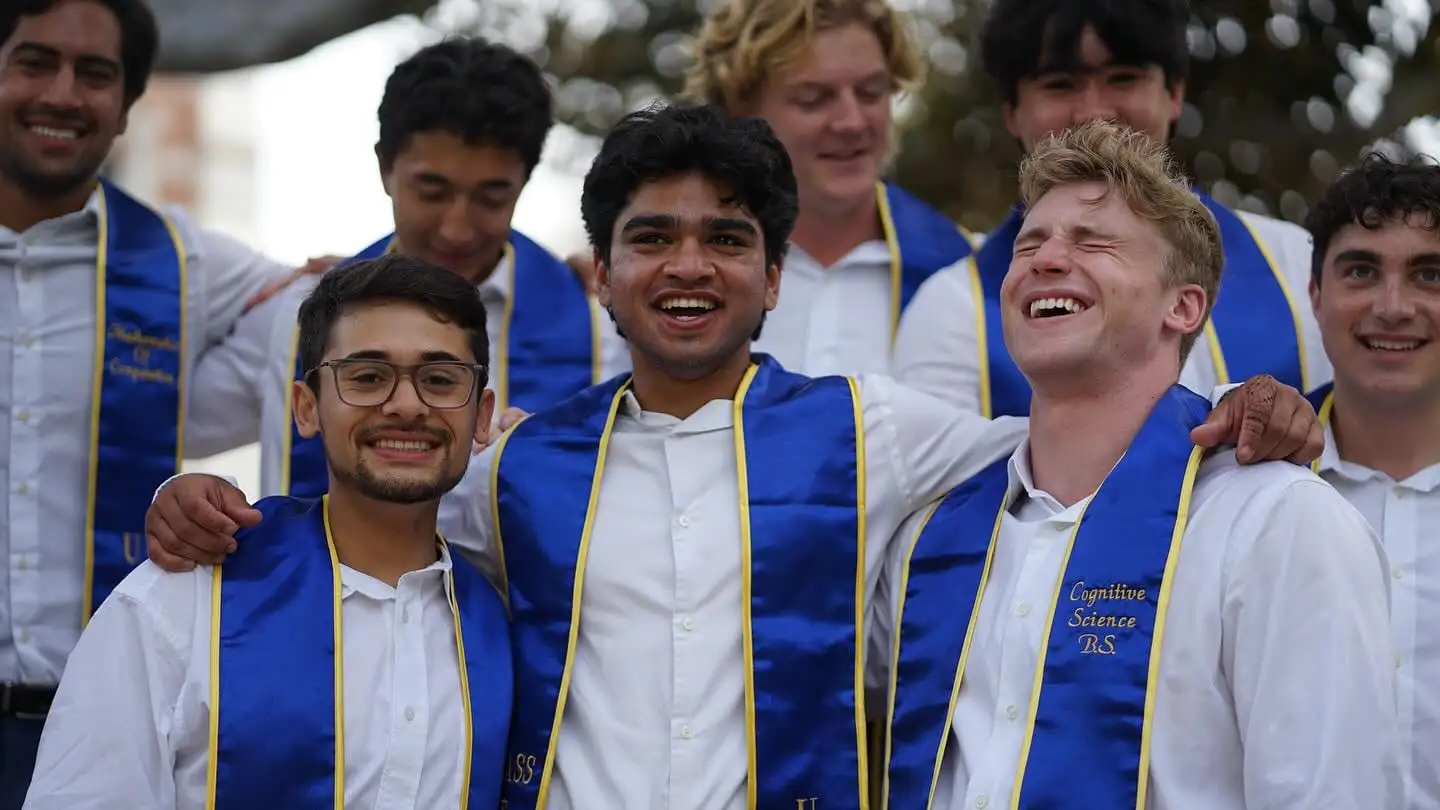 tight grad cluster cracking up